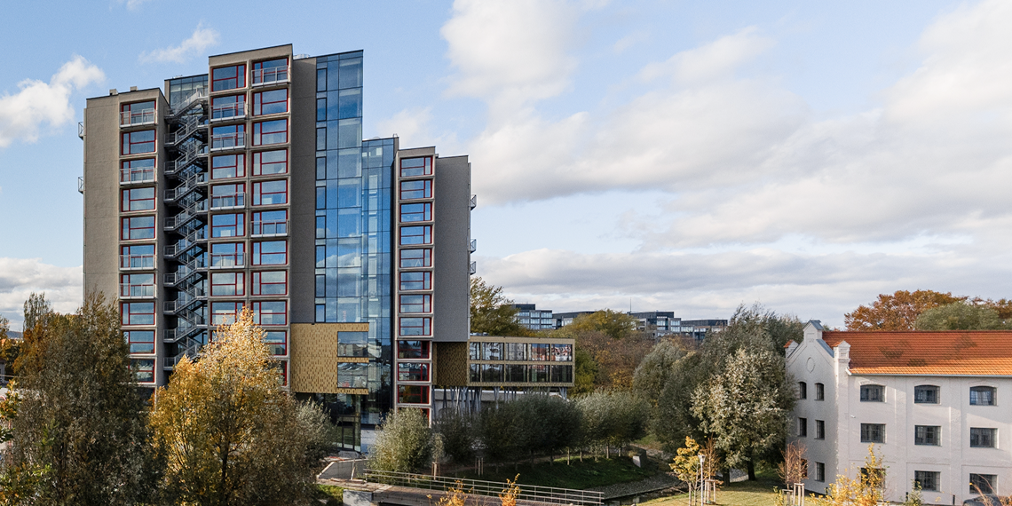 Brno, co-living, apartmány, moderní, coworking, komunita, vybavené, centrum, ubytování